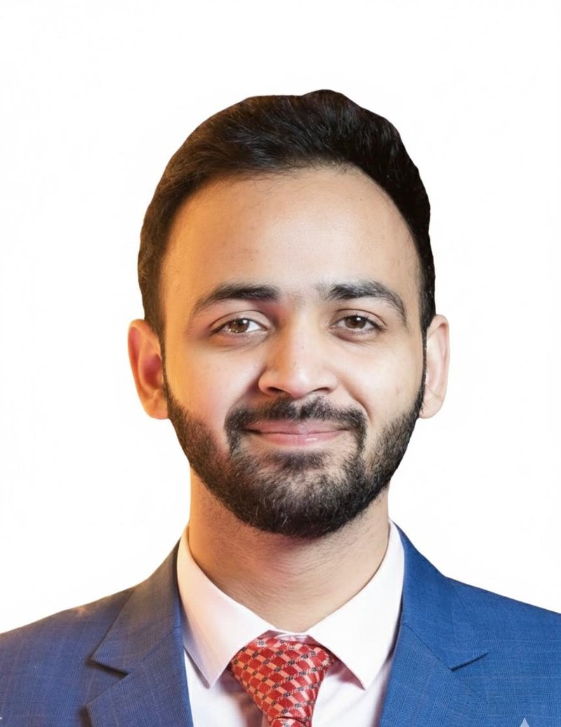 Dr. Pranay Tandon, Prosthodontist and Implantologist in Noida